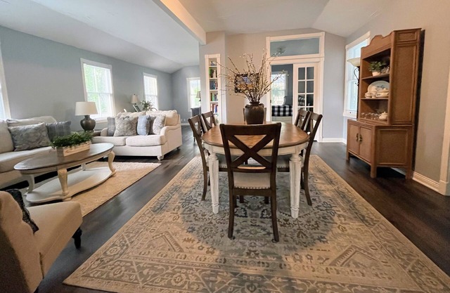 Cozy bungalow near downtown Prescott.