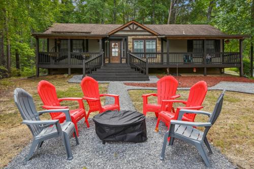 Cozy Cove Escape - Lakeside Retreat cabin