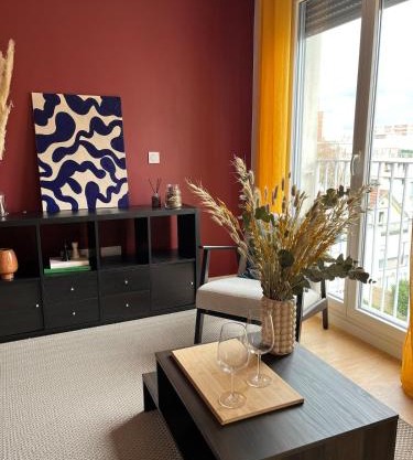 Cozy Flat in Saint Ouen