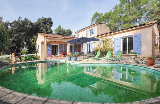 Acogedora casa en Besse-sur-Issole