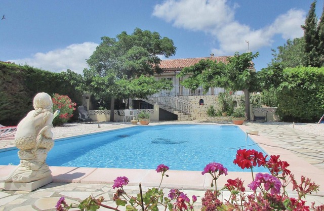 Acogedora casa en Creissan con WiFi