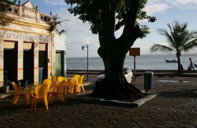 Townhouse central cerca de la playa de Ilha de Itaparica