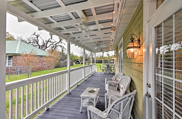Cozy Pass Christian House w / Porch pasos de la playa