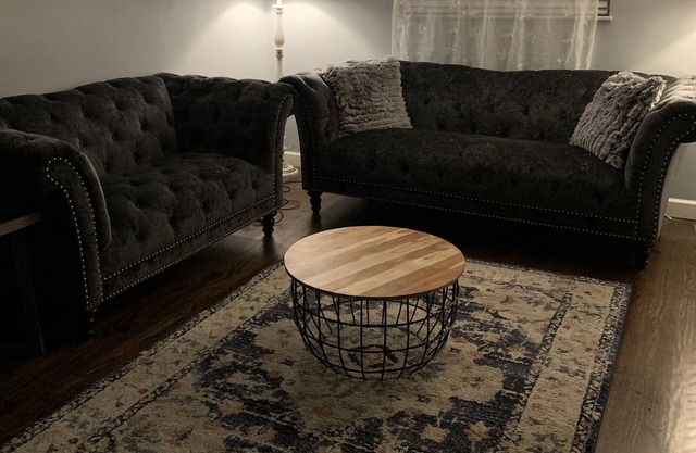 Cozy, quiet near Anderson ferry and airport!