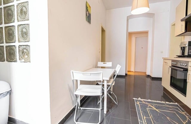 Cozy Room Near U6 Dresdner Subway Line