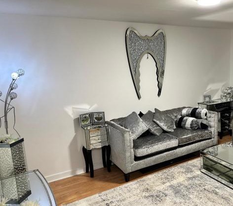 Cozy spacious 1 bedroom flat
