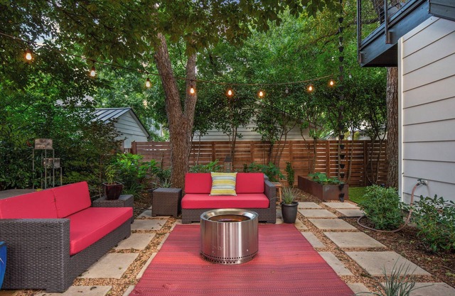 Cozy studio, Pet Friendly, Outdoor Oasis near Zilker