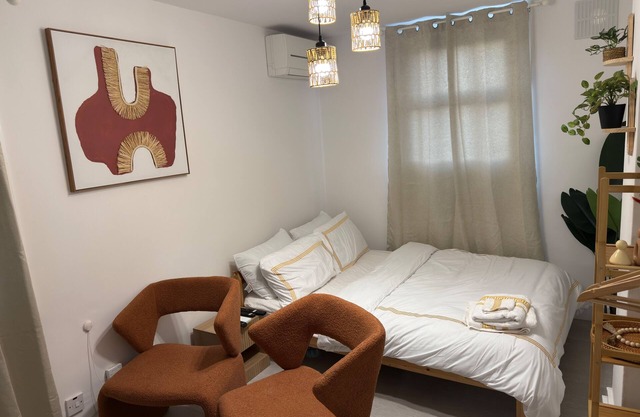 Cozy Studio Retreat in Croydon