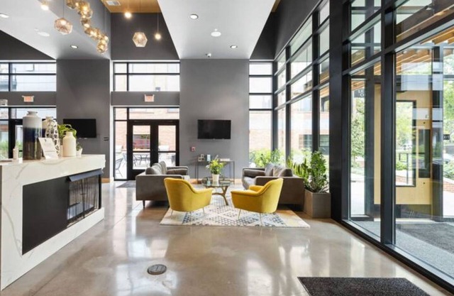 CozySuites at Meridian Kessler