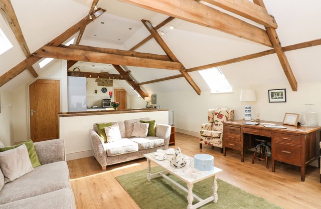 Cross Cottage