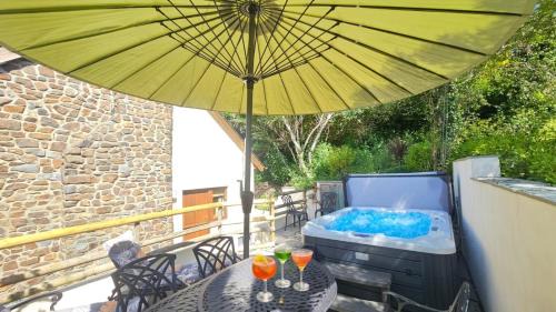 CROYDE THATCHERS HIDEAWAY 2 Bedrooms