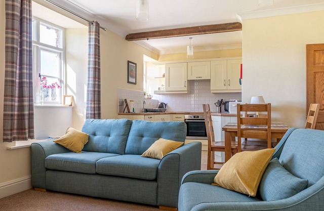 Crummock - Dos Habitaciones Piso, Capacidad 4