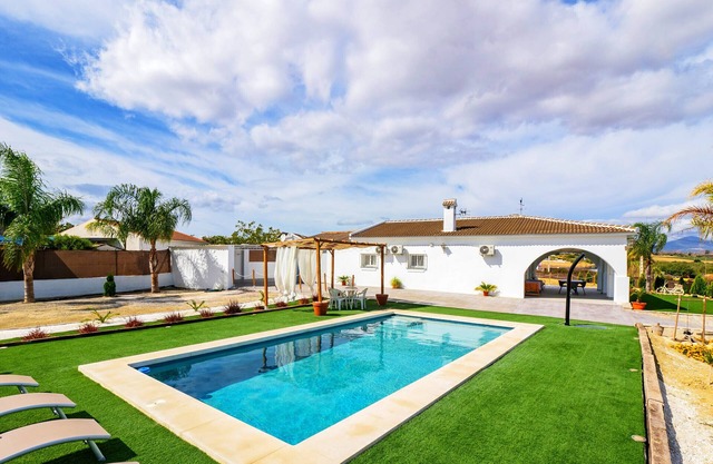 Cubo's El Sueño de los Abuelos / piscina privada / wifi gratis