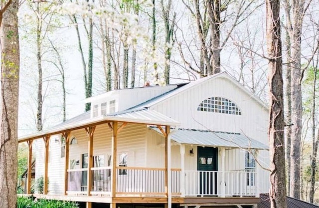 Custom Garden Home, reclaimed building features