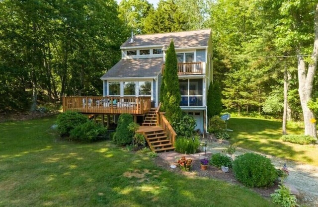 Cute Maine Cottage: Woods & Water View