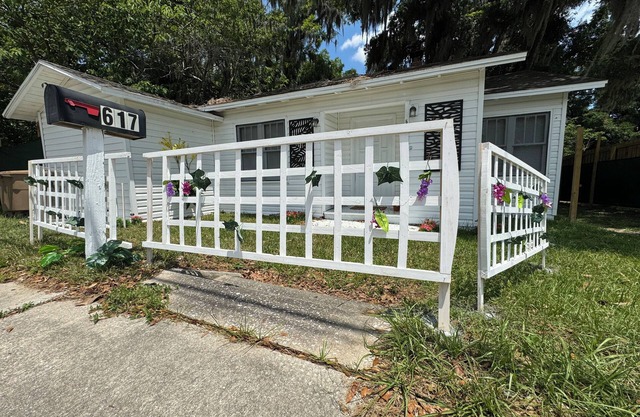 you tube cutest cottage in ocala