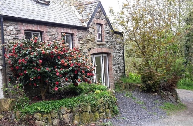 Cwmbrandy Cottage, FISHGUARD