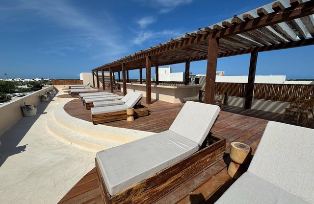 Déjá Vu Tulum