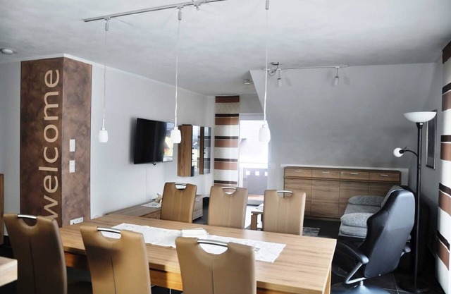 Apartamento de lujo en De Luxe con balcón - moderno