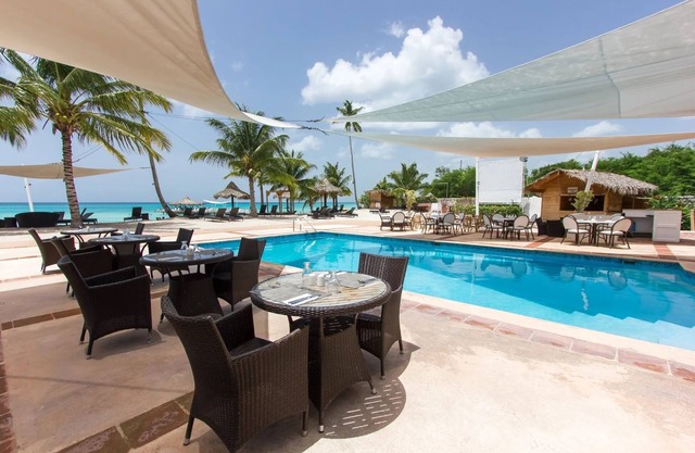 DELUXE Apartment 1 bedroom+Private beach+4 Pax