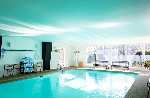Deluxe Queen | Tälta Lodge, a Bluebird by Lark | with Complimentary Coffee