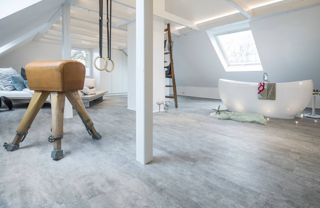 Diseño - Estudio en Gütersloh con balcón