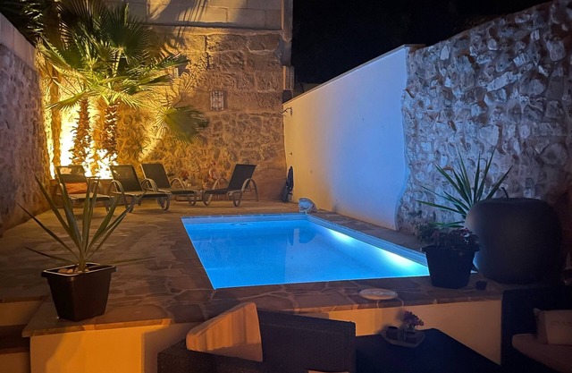 Design villa in the heart of Mallorca! It's time to chill !!