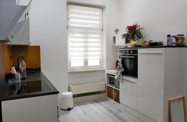 Diez Mitte - habitación privada en un gran edificio antiguo
