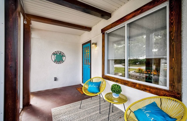Flash Deal:15% Off 3+ nights August only!