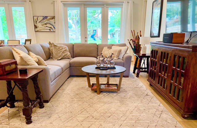 Dora's Heart: New 3BR | King Bed | Brand New
