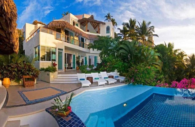 Impresionante 9000 pies cuadrados Casa Dos Palapas- Chef incluido