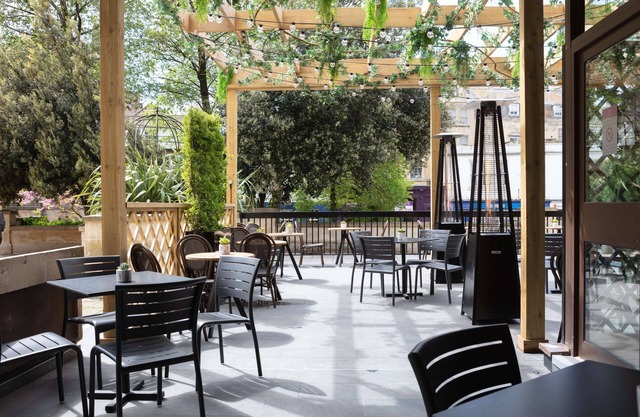 Doubletree by Hilton Bath