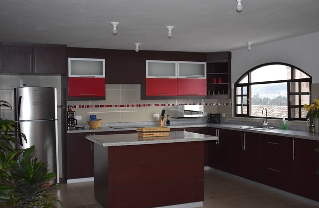 Condominio en el centro con terraza en la azotea - 'Casa Marano' - "The Ecuadorian" (3)