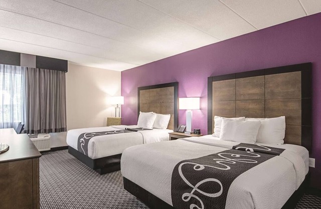 Downtown Portland Escape, 2 Queen Beds, La Quinta, 2 Family Ready Rooms