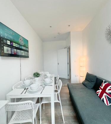 Drummond Apartments