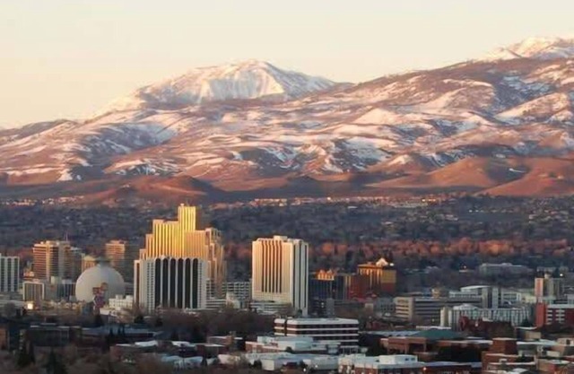 DT Reno - Cozy Home w/Private Patio + BBQ Grill