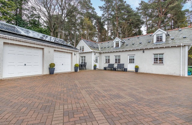 CASA DUNSTAFFNAGE, idónea para niños en Grantown-on-Spey, Ref 3958