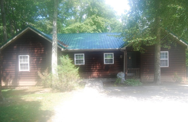 Duplex Cabin A & B (Both Sides) @ LakePointe Resort
