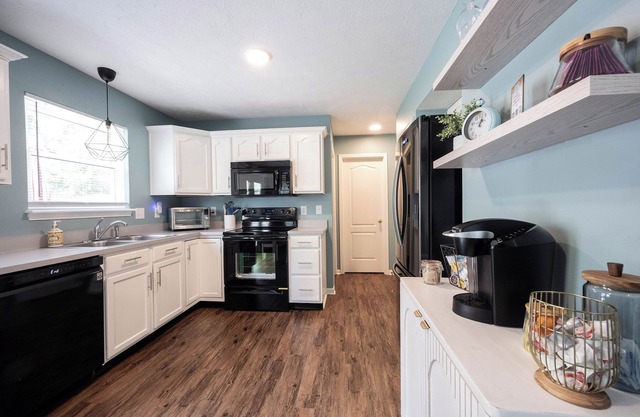 Dwntwn Westfield! Sleeps 11, family friendly, walk dwntwn, close to Grand Park!