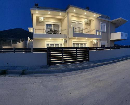 Eagle View Karystos