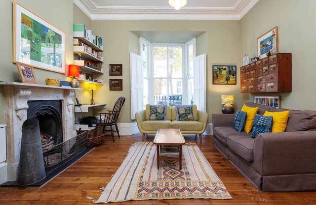 Casa familiar de 5 camas situada en el moderno East London, excelente transporte (Veeve)