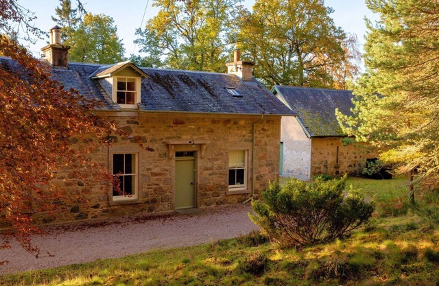 Establos del este - Glenferness Estate