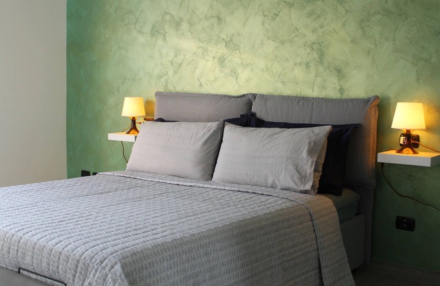 Easy Home, Milan Greco