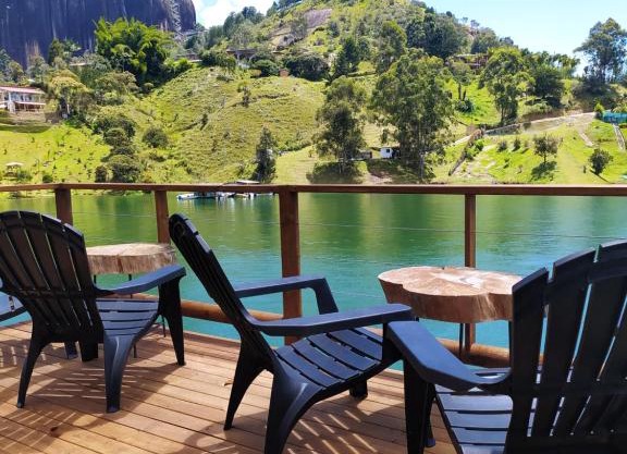 Ecolodge Bahia del Peñón