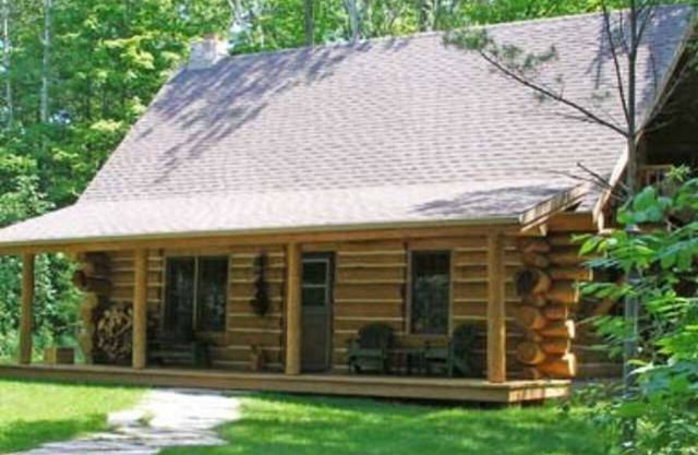 Egg Harbor Log Cabin, Condado de Door
