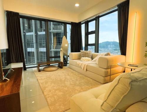 Ekocheras Residence Premium Suites by Roomsy
