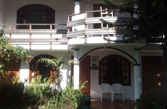 El Pedron Hotel