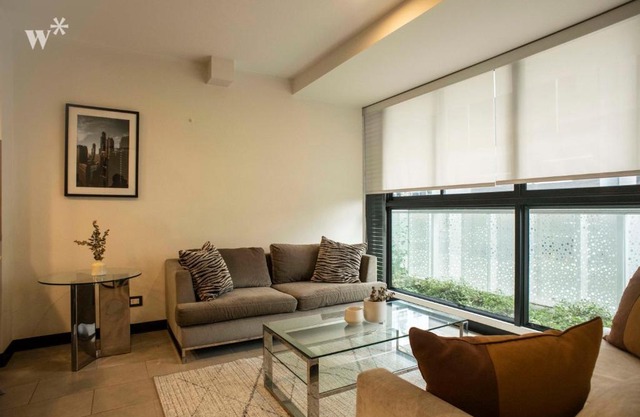 Elegant 1BR in Exclusive San Isidro
