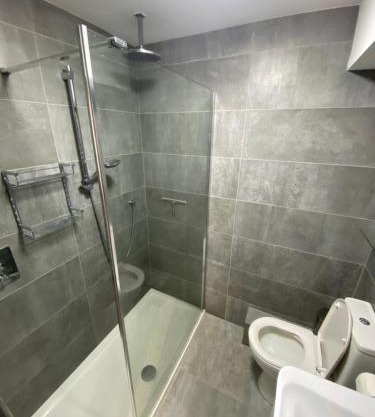 Elegant 2BD Flat 5 mins to Kensington Gardens!