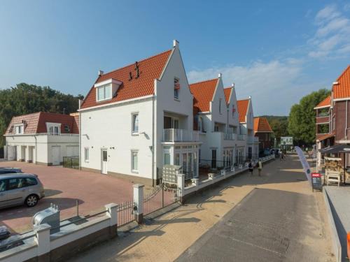 Elegant Apartment in Koudekerke with Gas Fireplace